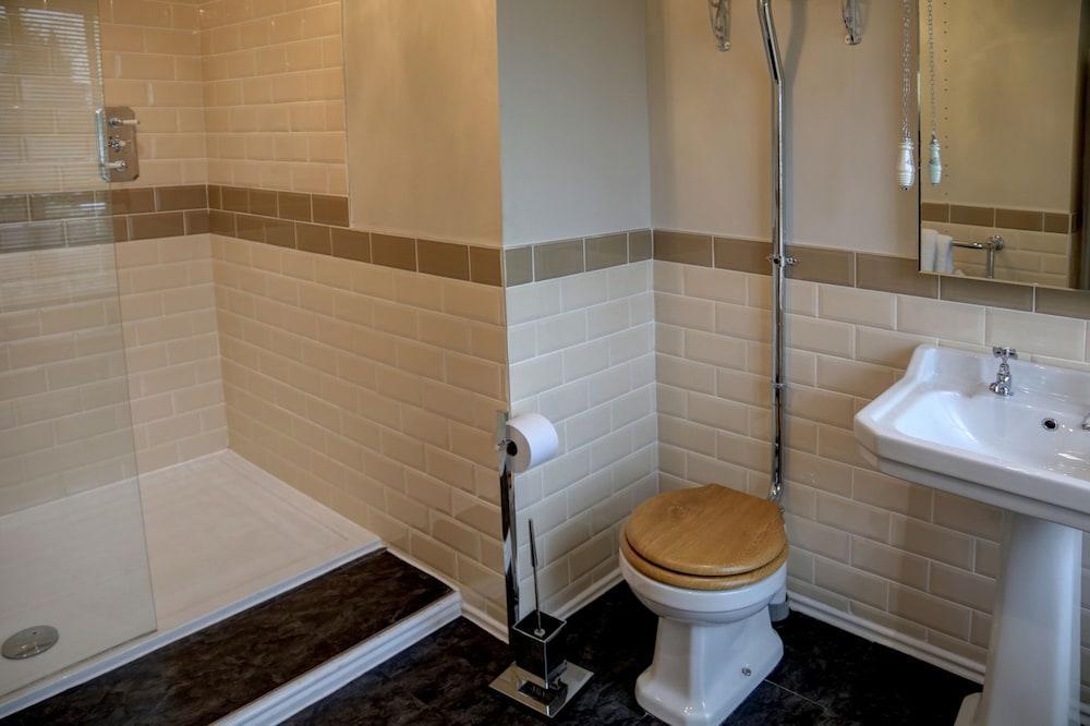 Hall Hotel Rossett